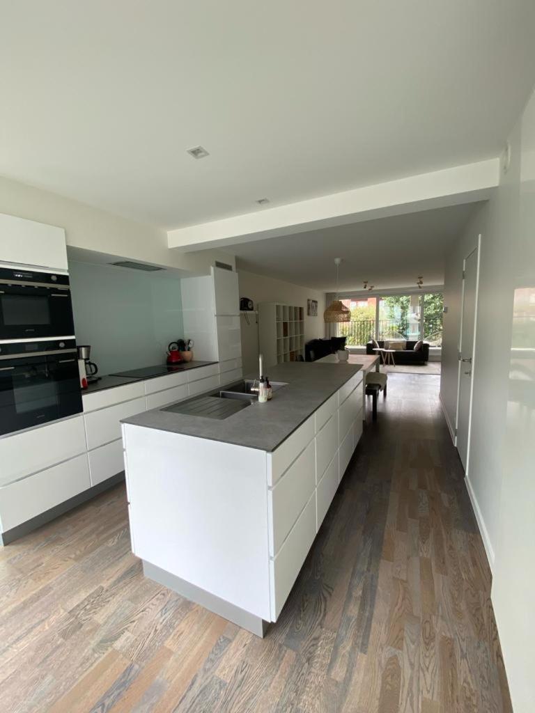 Recent En Lichtrijk Duplex-Appartement Te Вендуин Екстериор снимка