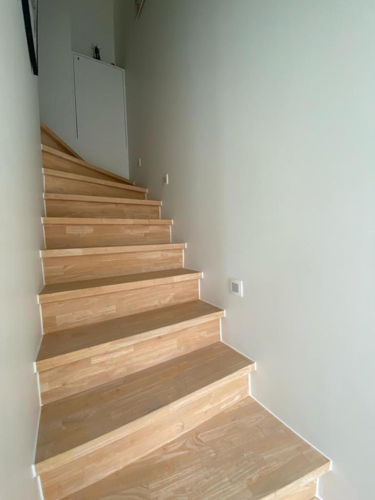 Recent En Lichtrijk Duplex-Appartement Te Вендуин Екстериор снимка