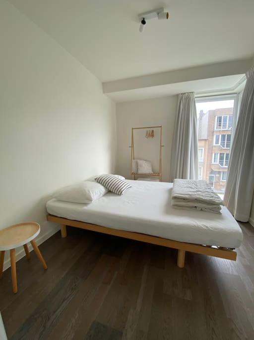 Recent En Lichtrijk Duplex-Appartement Te Вендуин Екстериор снимка