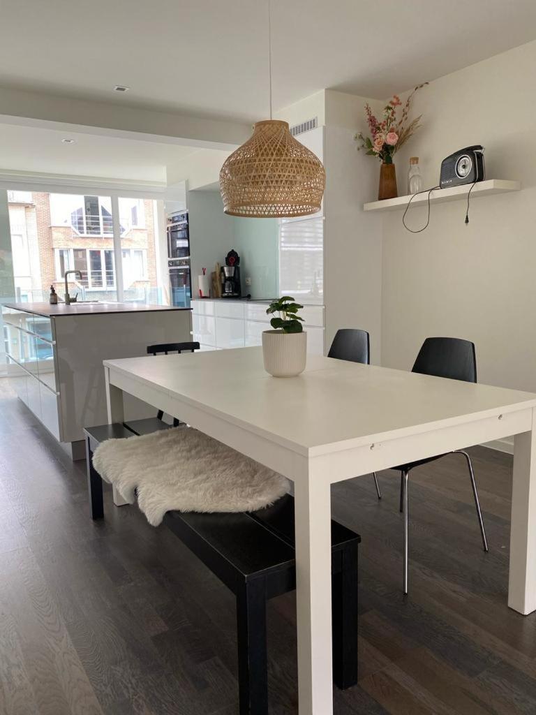 Recent En Lichtrijk Duplex-Appartement Te Вендуин Екстериор снимка