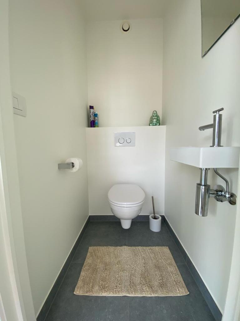 Recent En Lichtrijk Duplex-Appartement Te Вендуин Екстериор снимка